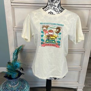 Juniors, hello kitty and friends for the world canvas, whimsical T-shirt, new